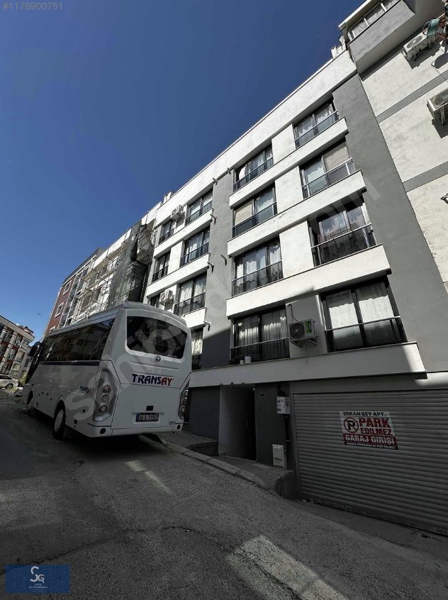 ATA CADDESİ YAKINI ASANSÖRLÜ 4 YILLIK BİNADA 1+1 DAİRE