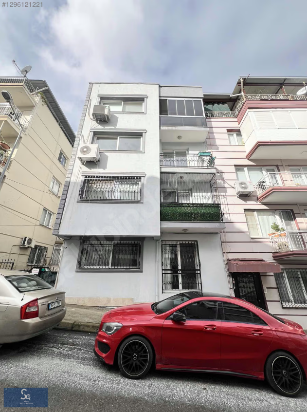 BALÇOVADA GENÇ BİNADA ARA KAT 3+1 KİRALIK DAİRE